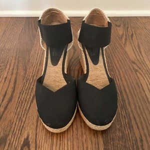 André Assous Closed-Toe Espadrilles